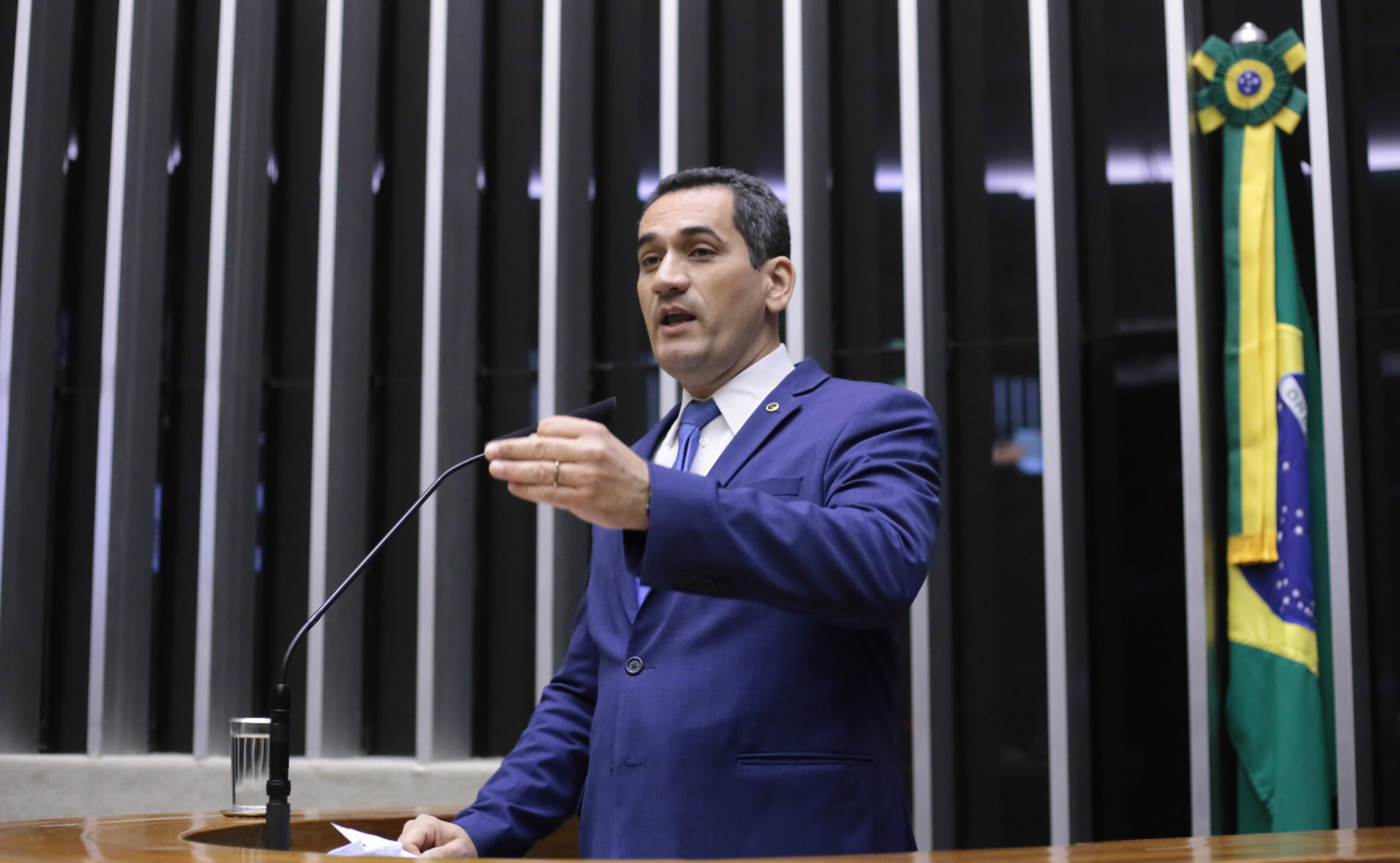 Abraminj defende marco legal para proteção de crianças e adolescentes no ambiente digital