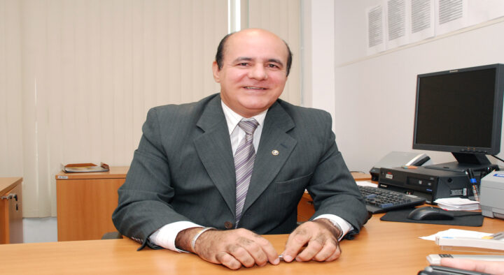 Juiz Adhailton Lacet Porto fala sobre trajetória na literatura e lança segundo livro de crônicas